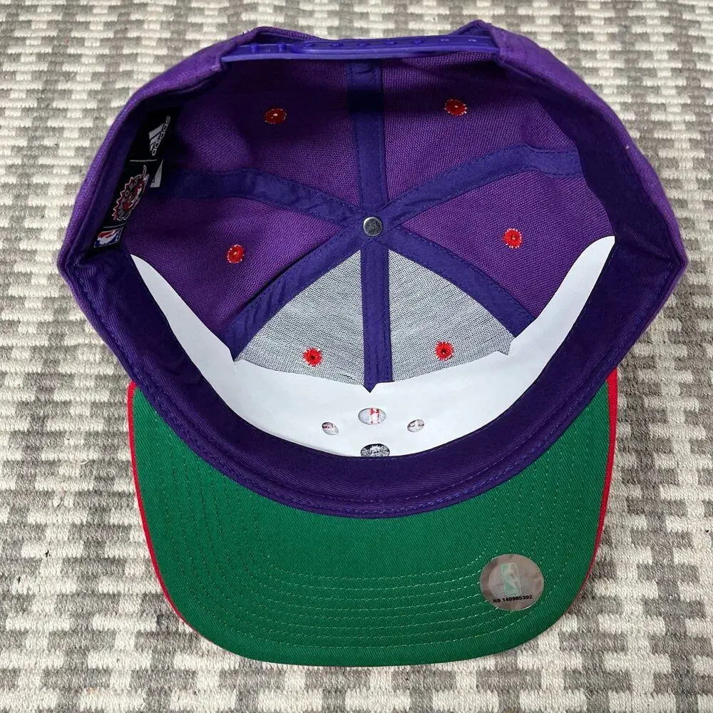 TORONTO RAPTORS NBA Retro Vintage Snapback Cap purple / Red Hat New By‎ Adidas